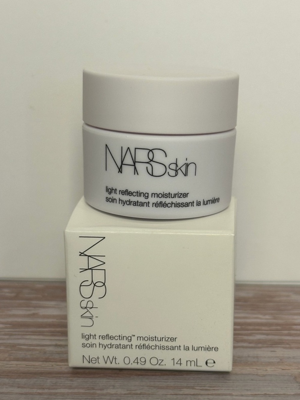 NARS Skin Light Reflecting Moisturizer